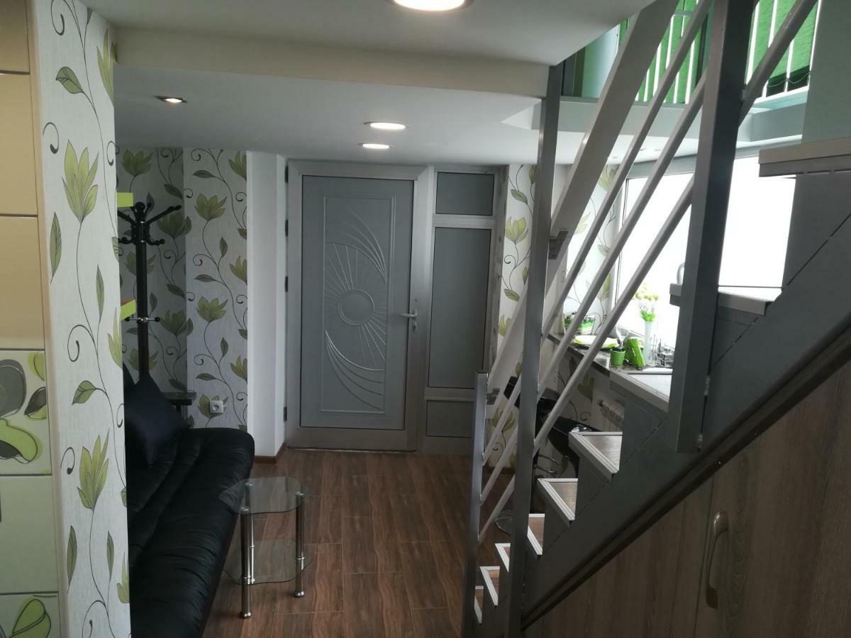 Classy And Cozy - Parking - 3 Beds - Near Center Novi Sad Exterior photo